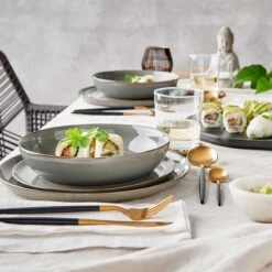 Besteck-Set 16-tlg. Matt STILETTO In Gold-Schwarz -Angebote Butlers Store butlers besteck set 16 tlg matt stiletto in gold schwarz 4