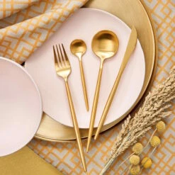 Besteck-Set 4-tlg. Matt STILETTO In Gold -Angebote Butlers Store butlers besteck set 4 tlg matt stiletto in gold 3