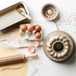 Gugelhupfform Ø 22 Cm SWEET BAKERY In Beige -Angebote Butlers Store butlers gugelhupfform o 22 cm sweet bakery in beige 2